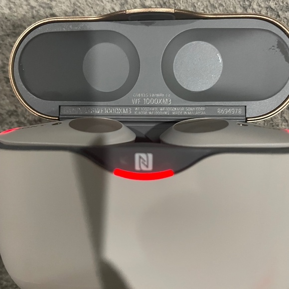 Sony wireless noise canceling bluetooth earbuds